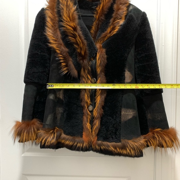 Fur jacket - Picture 6 of 9